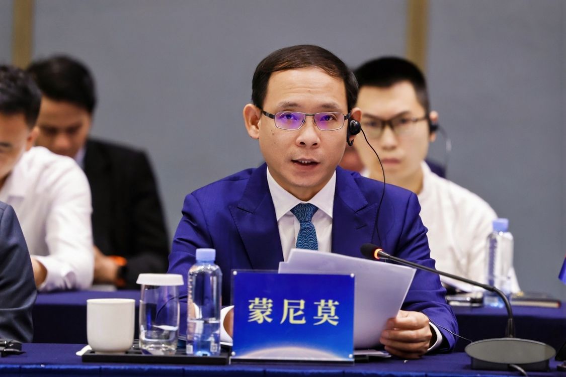 科技质感、未来视野与区域文化融合！“人工智能+峰会”打造参会新场景(图5)