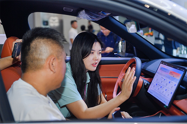 AI驱动 海尔三翼鸟“飞”智慧家庭生活(图2)