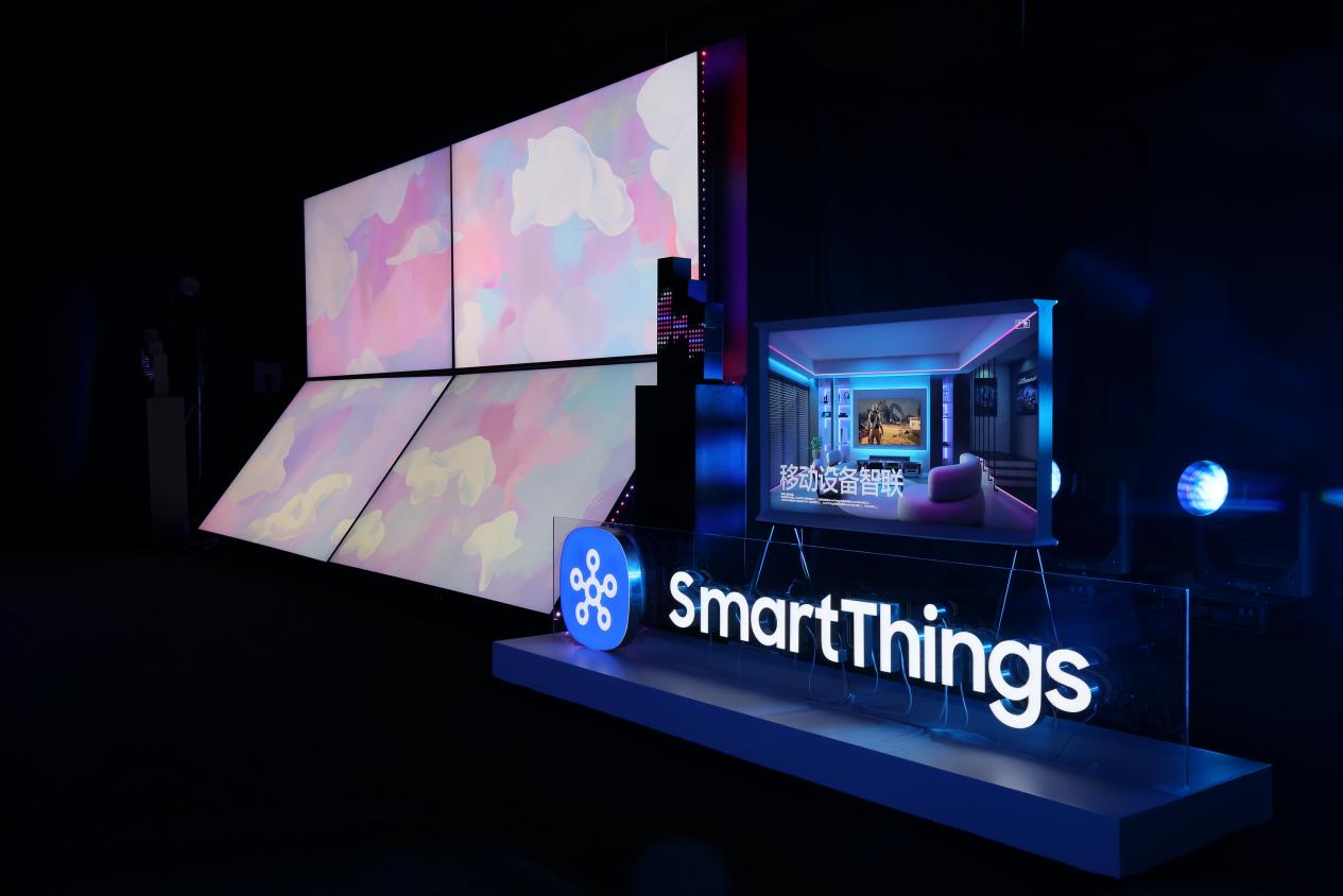 SwitchBot推出三款AI智能家居产品包括一对机器人宠物(图1)