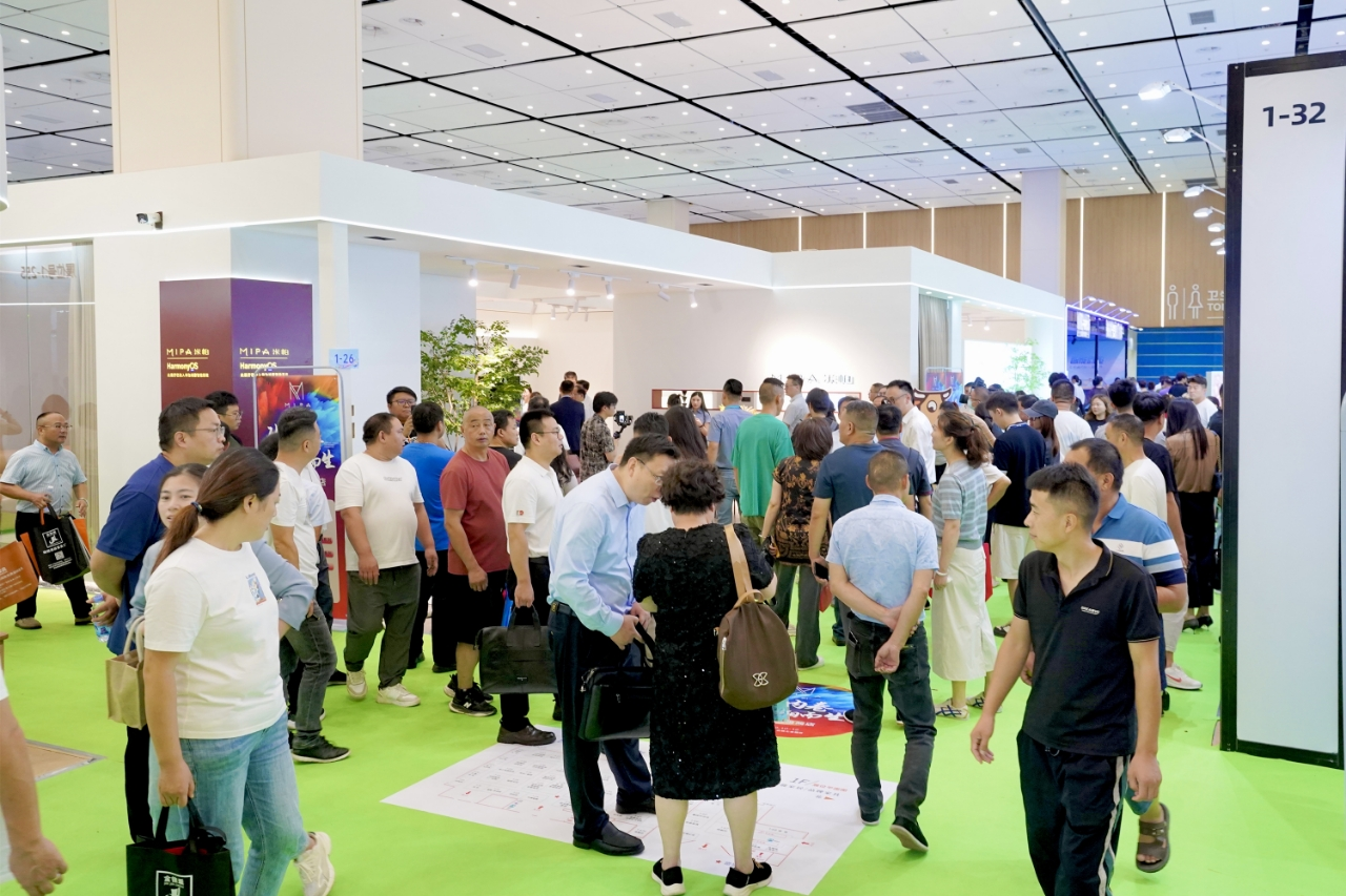 “AI赋能智享生活！”第17届苏州智能家居博览会开幕(图1)