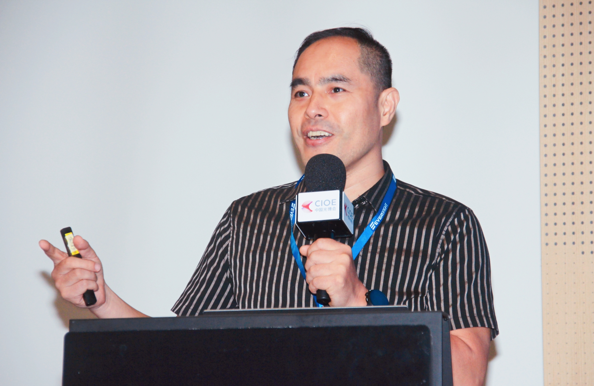 AI破界感知革命——2025智能家居发展趋势高峰论坛成功举办！(图9)