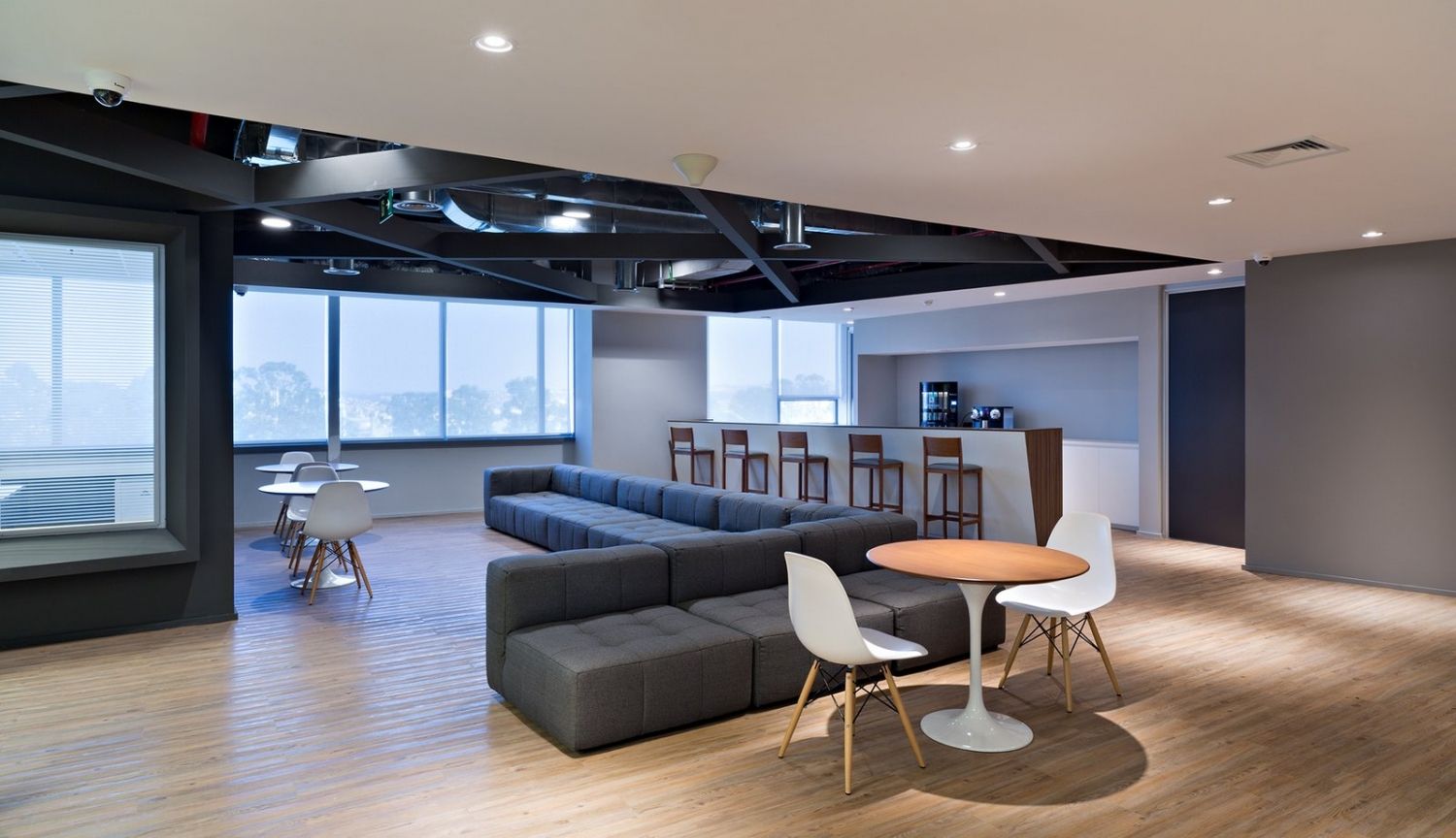 智能办公实现空间利用合理化(图1)