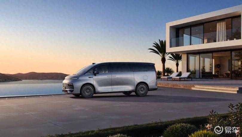 吉利银河V900预售开启：宽奢空间+全能配置重塑家庭豪华MPV新体验(图1)