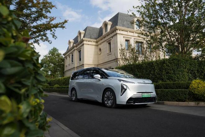 别克至境世家上市4399万起焕新MPV豪华(图5)