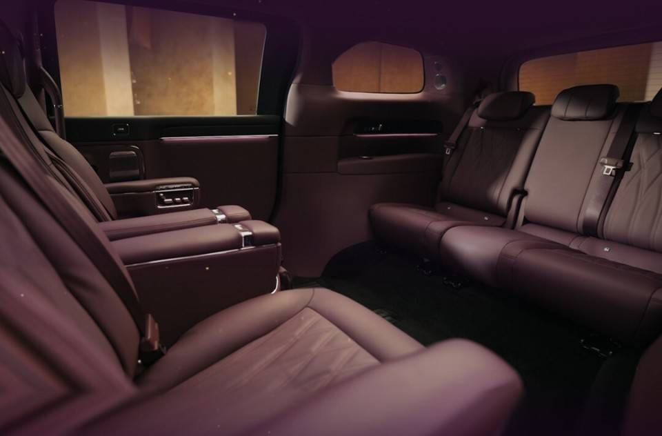 一转动乾坤智界 V9 以空间“智能枢纽”开启 MPV 座舱形态新纪元(图1)