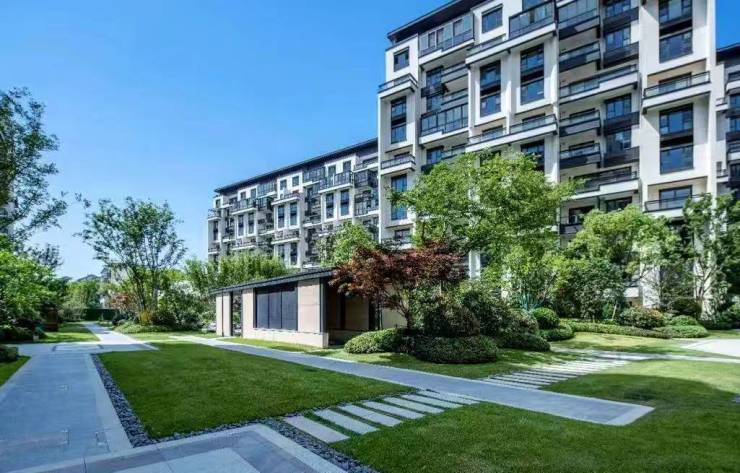 今日官方发布!中建和月泊庭售楼处官方发布：定义艺术人文大宅(图2)