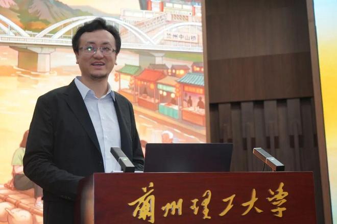 会议聚焦“文明城市与城市烟火”2026年度中国规划学会青年规划师年会成功举办(图3)